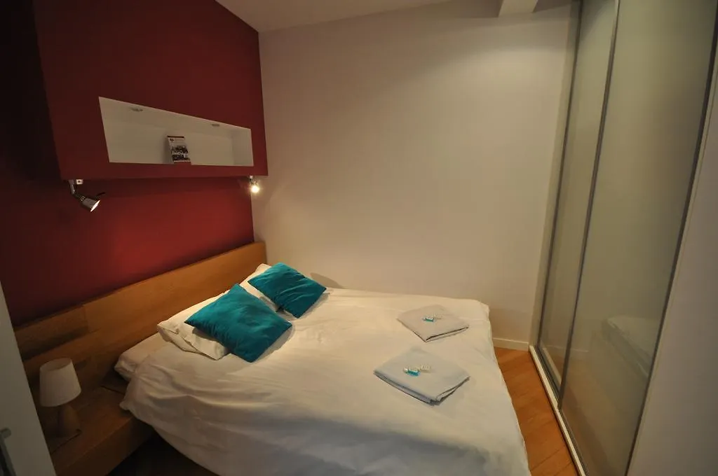 Anton Downtown Apartments Warsaw