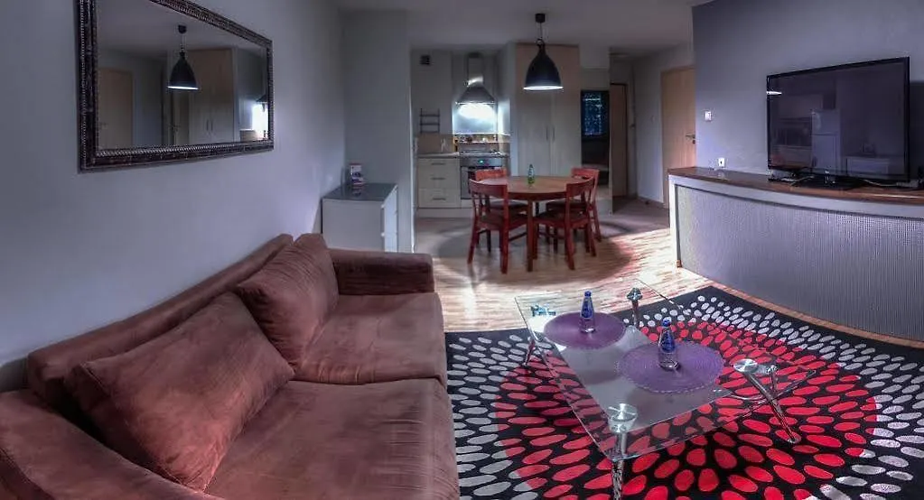 Anton Downtown Apartments Warsaw