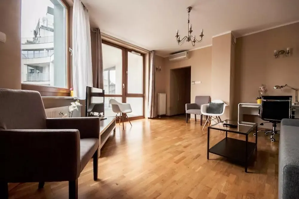 Anton Downtown Apartments Warsaw
