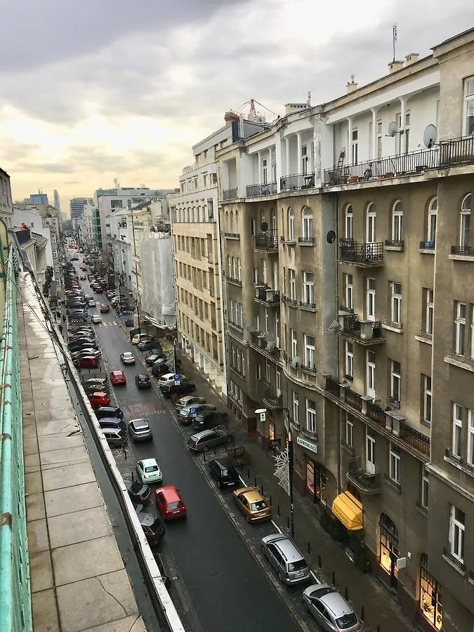 Anton Downtown Apartments Warsaw