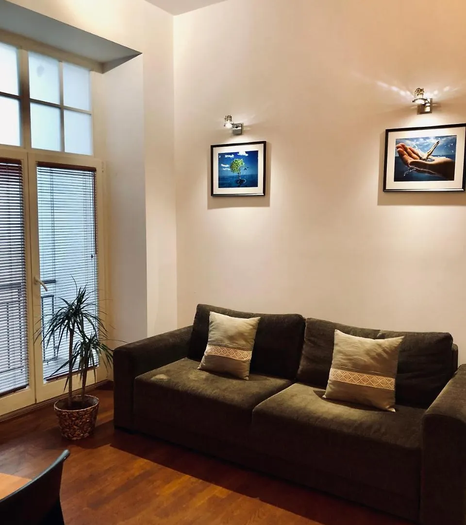 Anton Downtown Apartments Warsaw Poland