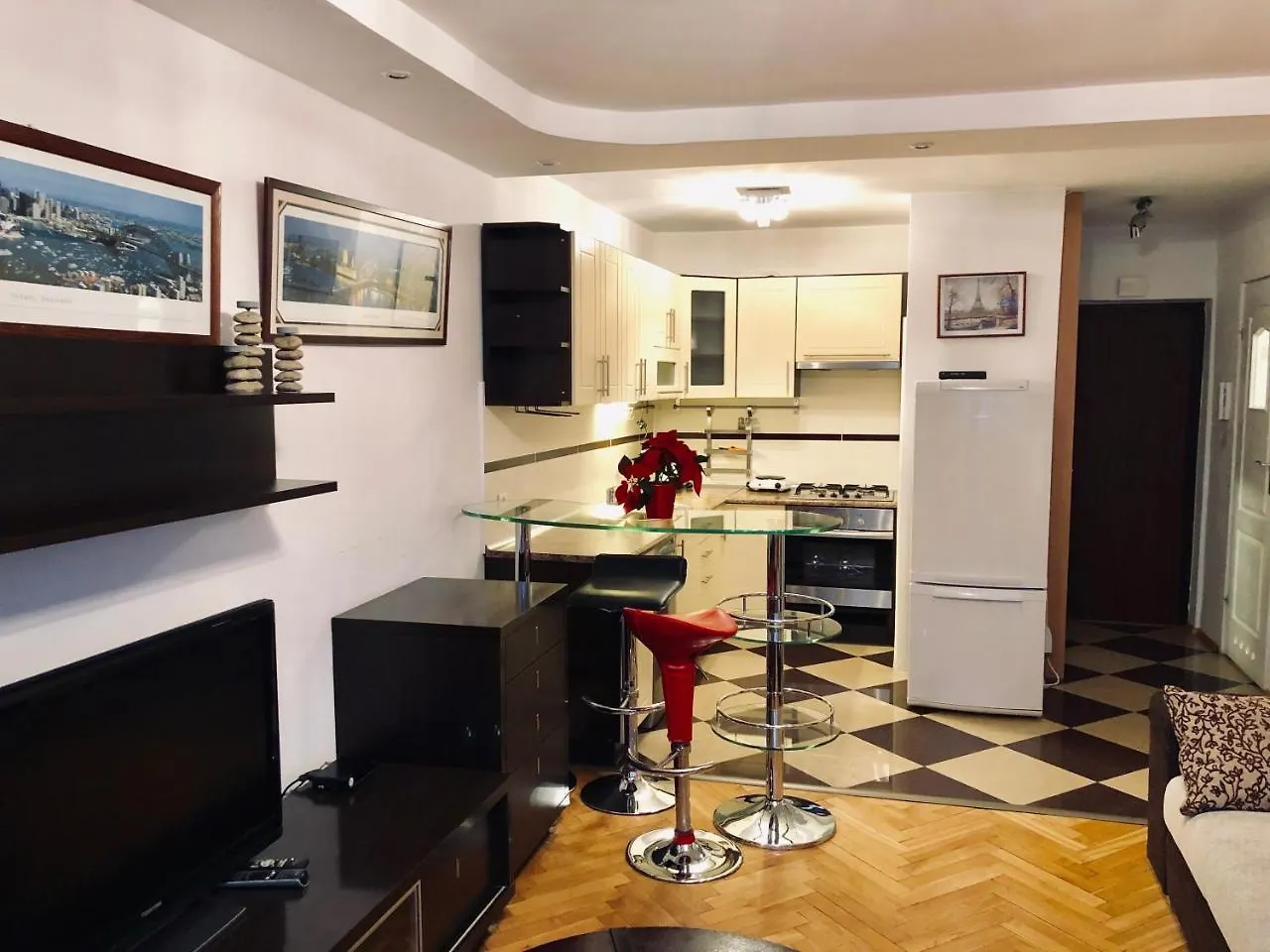 Anton Downtown Apartments Warsaw 0*,  Poland